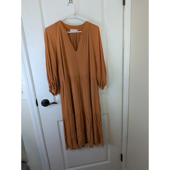 Gibson Latimer Dresses & Skirts - Gibson Latimer Rust Orange‎ Tiered Midi Dress V-Neck Long Puff Sleeve Boho Lined
